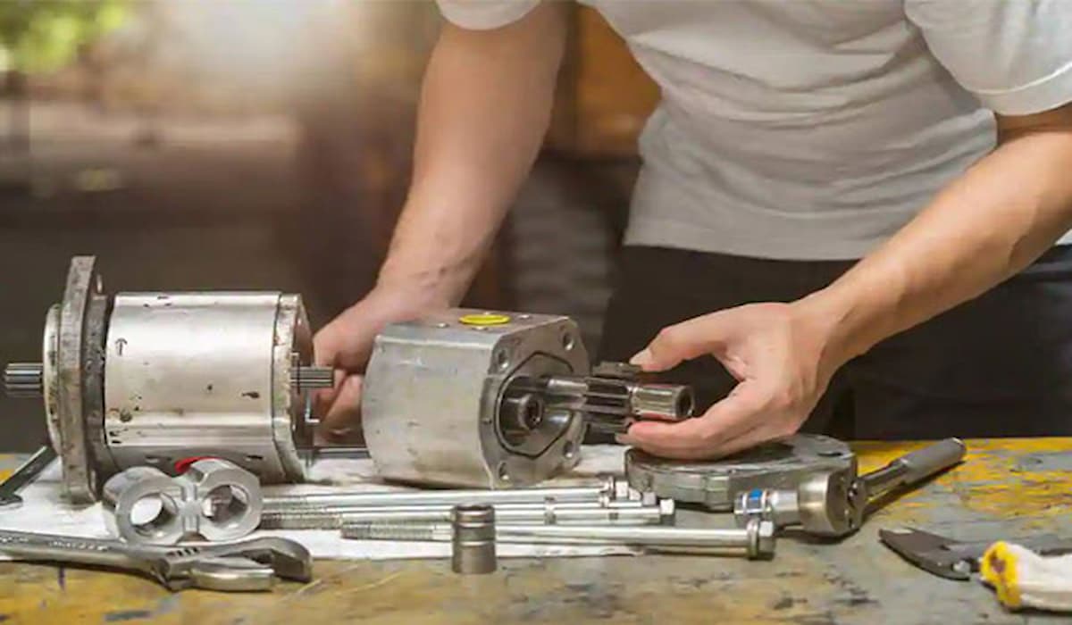  Buy and price of Variable Displacement Hydraulic Pump 