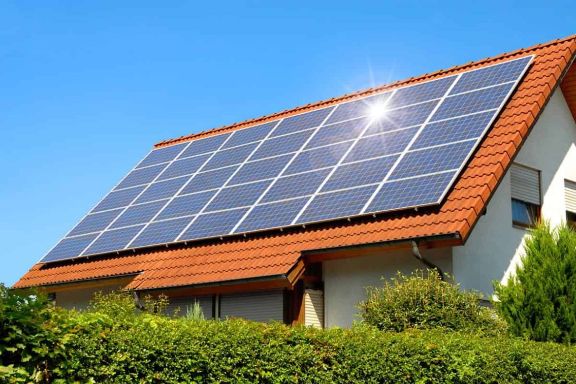 Solar Powered Irrigation Pump; Easy Installation (200 Meters Depth Capacity)