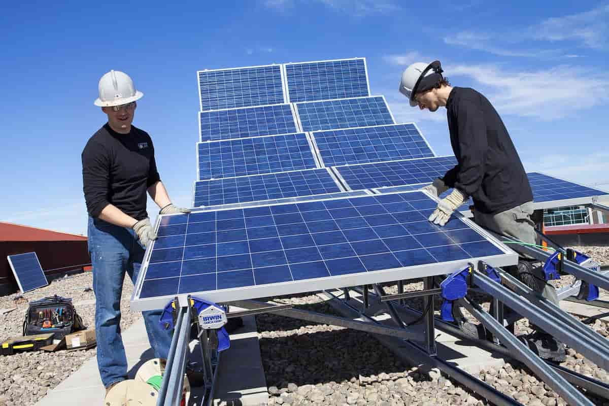  Submersible Solar Powered Water Pump Battery + price 