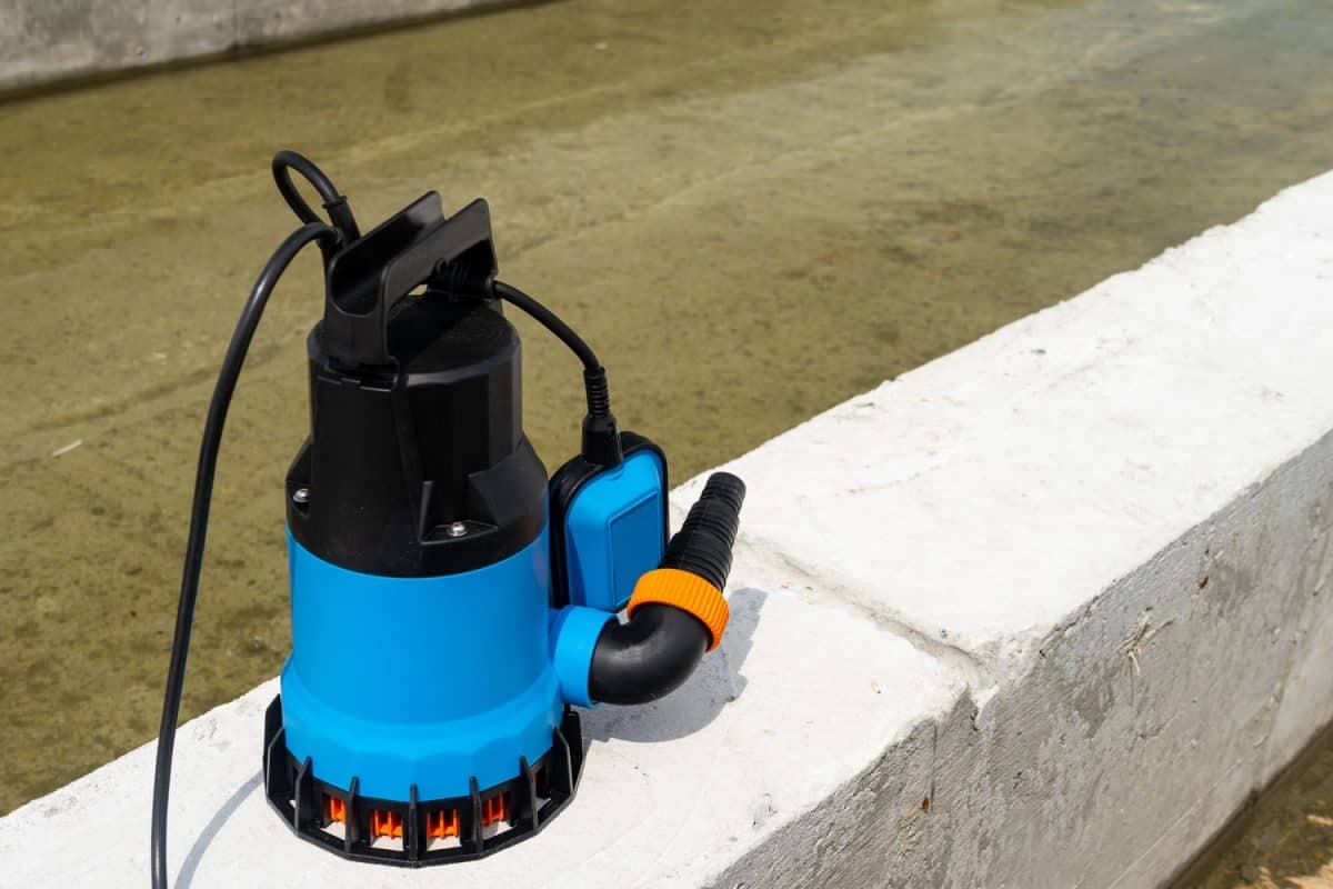  Multistage Submersible Pump Working Principle and Provided Discharge Power 