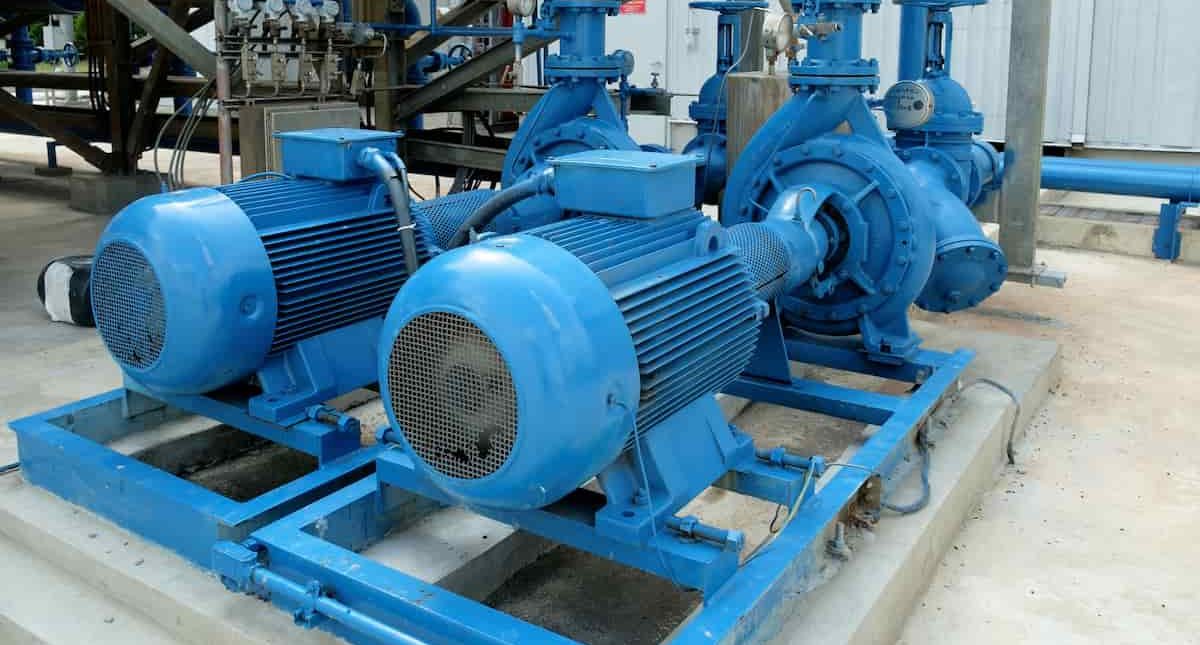 Self-Priming Pump vs Centrifugal Pump Crompton Jet Difference